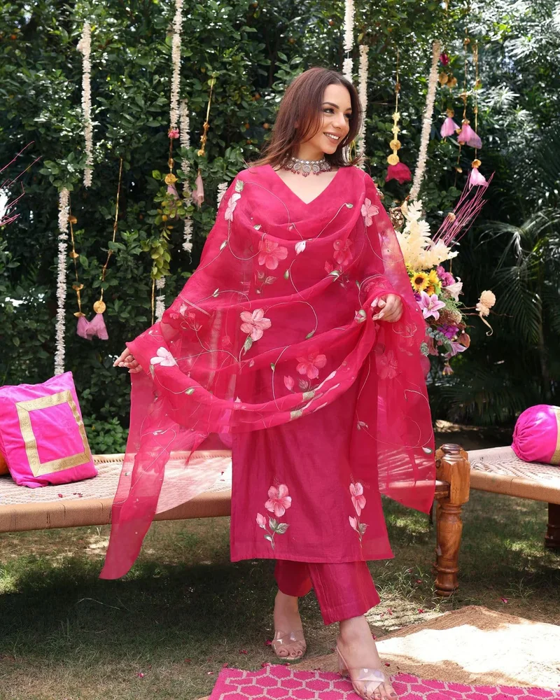 GoSriKi Women's Rayon Blend Straight Printed Kurta with Pant & Dupatta (ROKA Rani-GS_L_Pink_Large)