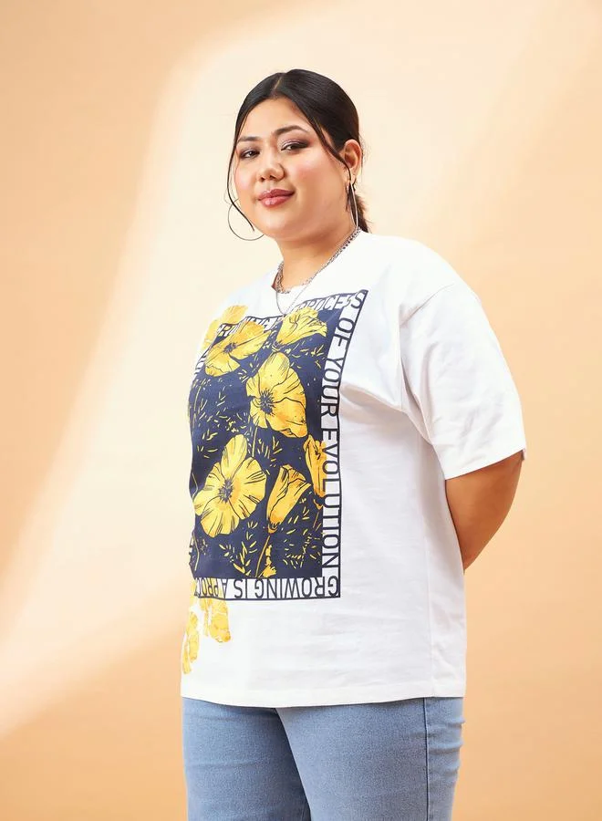 ساسافراس Plus Floral Graphic Print Drop Shoulder T-Shirt by Styli