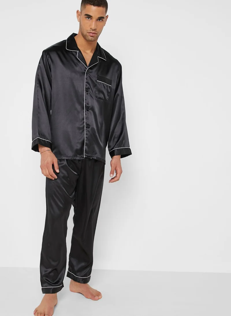 Lounge District Satin Pyjama Set
