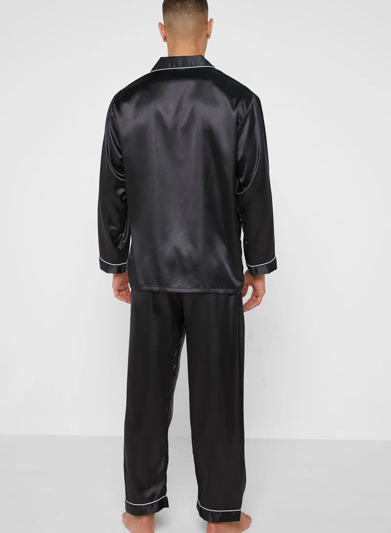 Lounge District Satin Pyjama Set