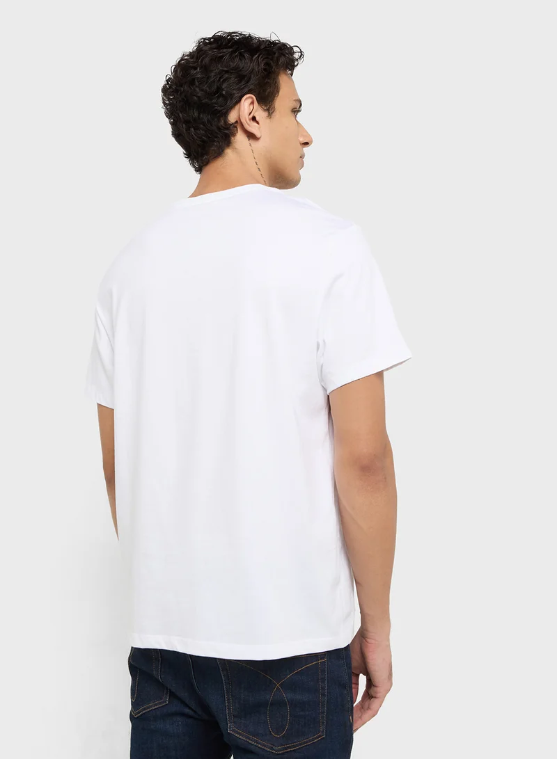 كالفن كلاين جينز Logo Crew Neck T-Shirt