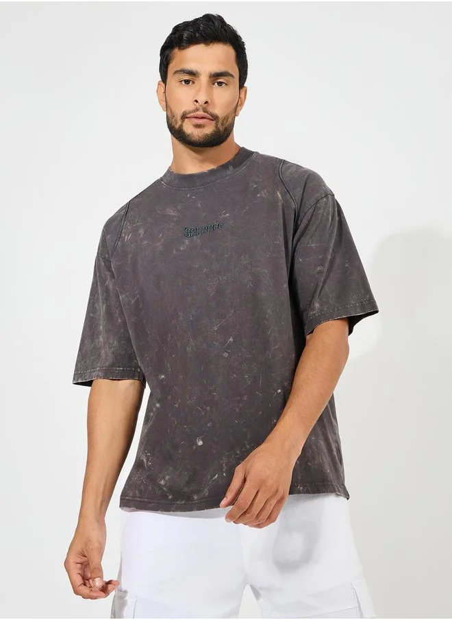 ستايلي Acid Washed Self Piping Heavy Jersey Oversized T-Shirt