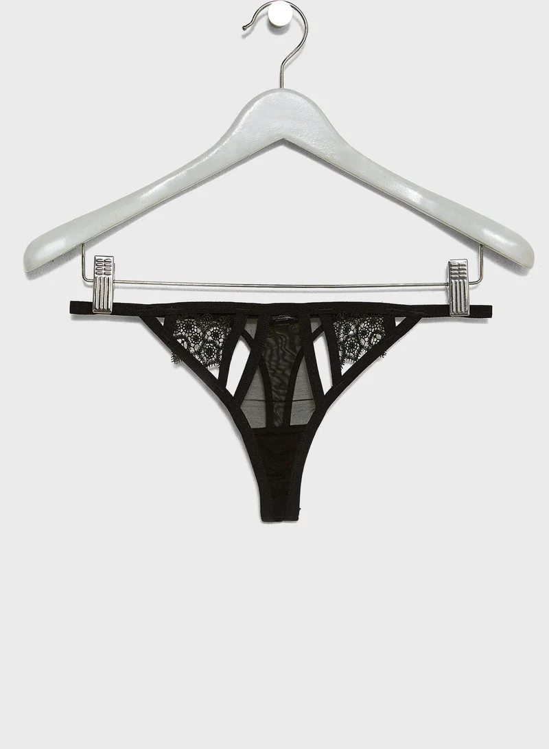 BLUEBELLA Carmen Thong