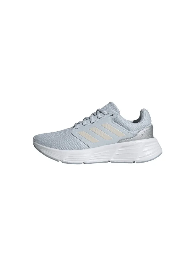 adidas حذاء جري جالاكسي 6 نسائي أزرق 3.5