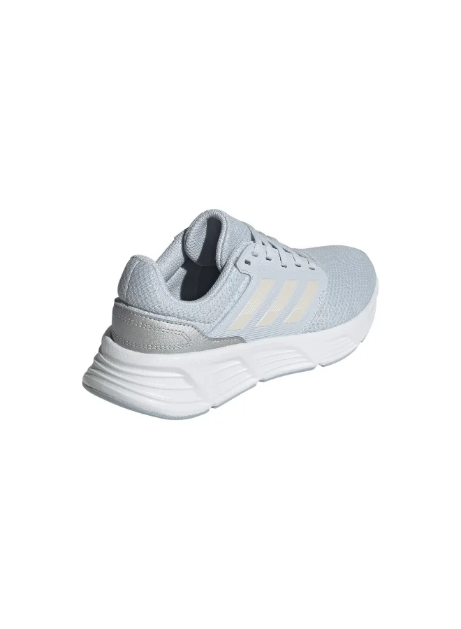 adidas حذاء جري جالاكسي 6 نسائي أزرق 3.5