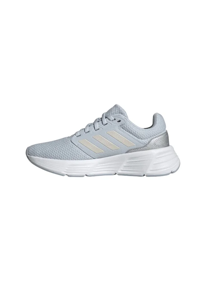 adidas حذاء جري جالاكسي 6 نسائي أزرق 3.5