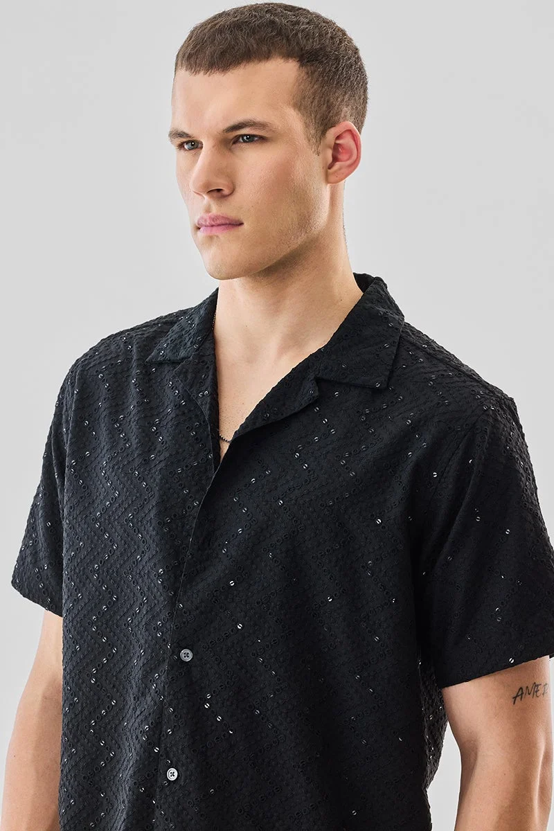 سنيتش Black Embroidered Half Sleeve Boxy Shirt