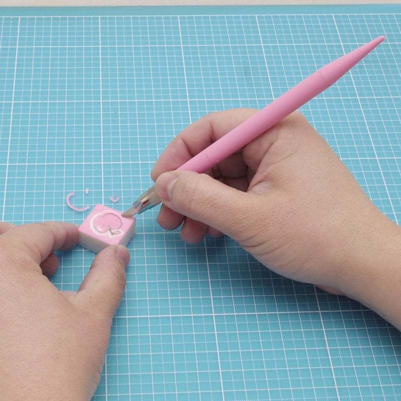 NT CUTTER NT Cutter Resin Holder Art Knife, Pink Holder, 1 Knife (D-401P-P)  - Image 2
