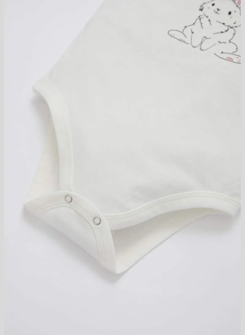 DeFacto Short Sleeve Frill Detail Rabbit Printed Newborn Bodysuit