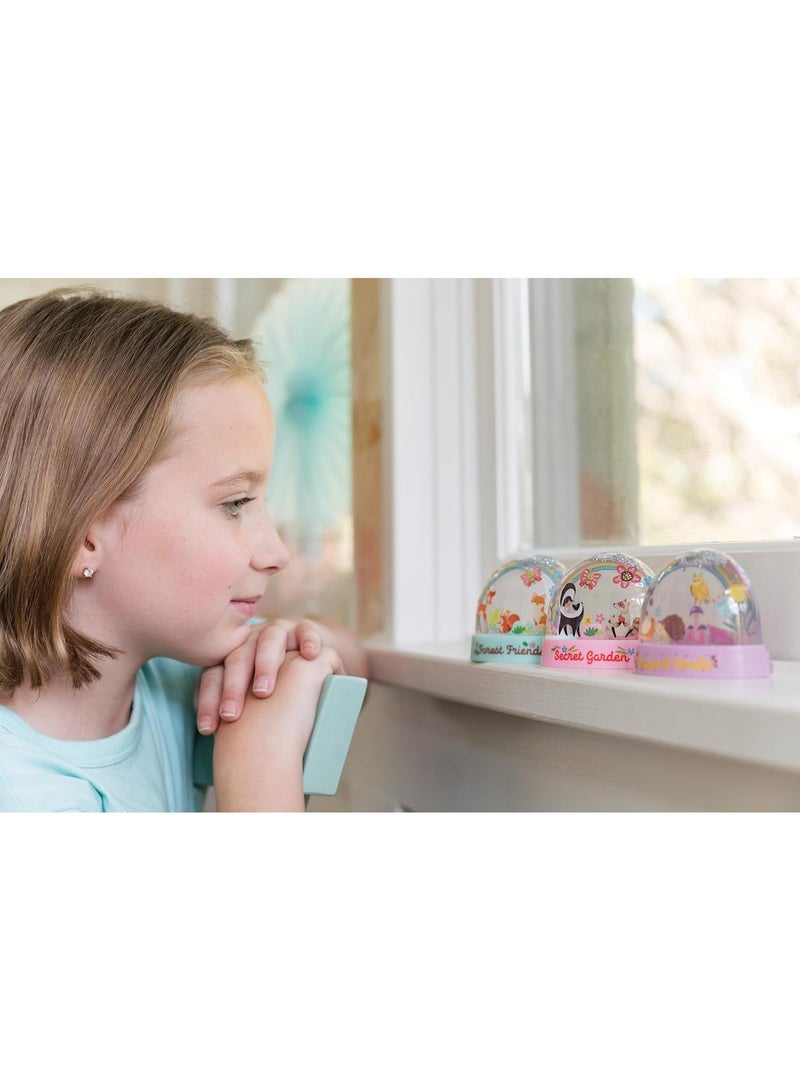 4M كيدز ميكر كرات الثلج الملونة اللامعة – مجموعة حرف يدوية للأطفال من عمر 5 سنوات فما فوق | اصنع وزين 2 كرة ماء غريبة مع اللمعان والملصقات | نشاط فني إبداعي هدية للبنات والأولاد | 00-04795 - Image 5