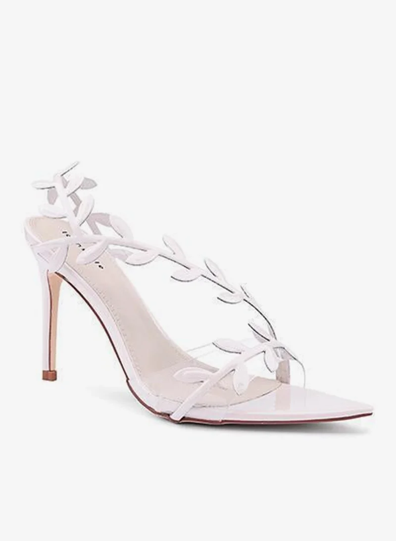 أيقون صنادل بكعب مزينة بأشرطة