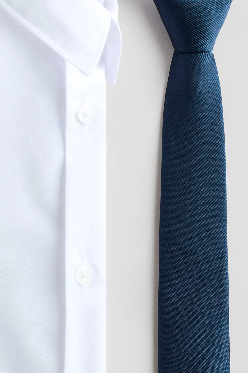 H&M 2-piece shirt and tie set