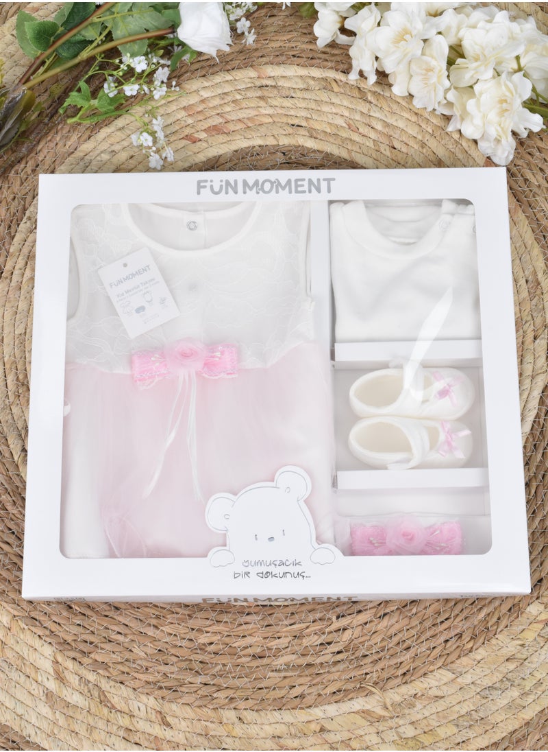 FUN MOMENT - Newborn Dress with Gift Box 4 Pieces - Image 1
