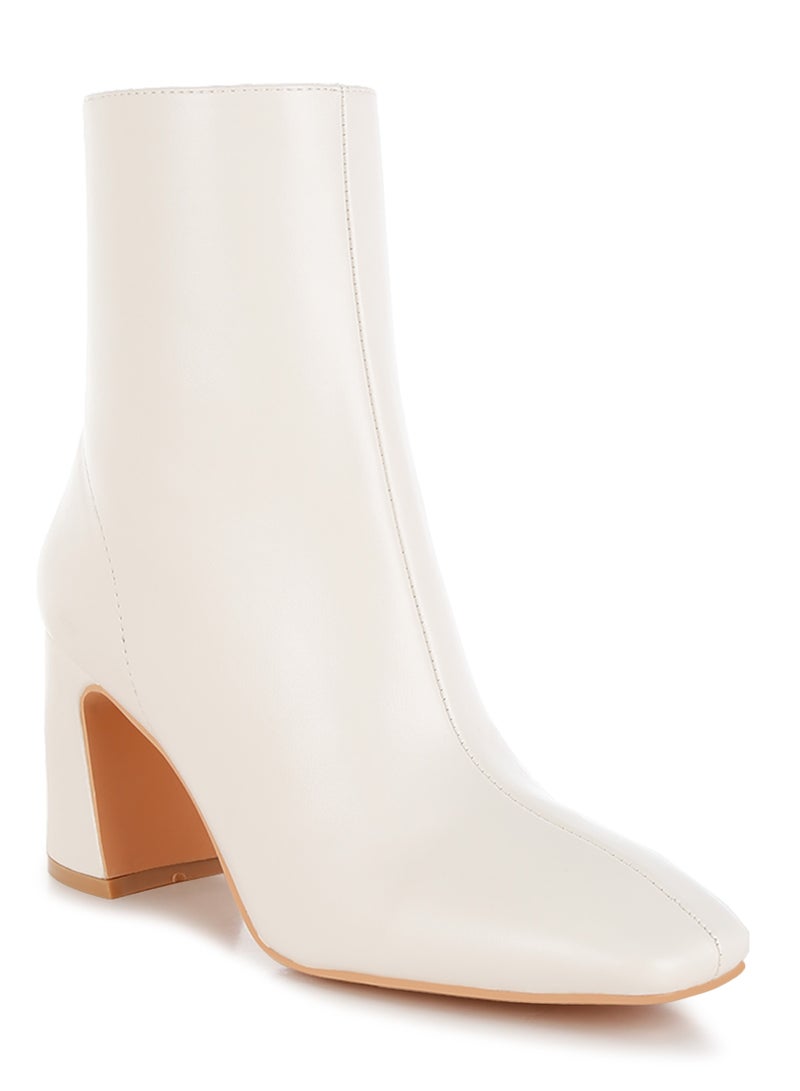 لندن راج أحذية الكاحل النسائية ذات المقدمة المربعة من لندن راغ باللون الأبيض الفاتح - Image 2