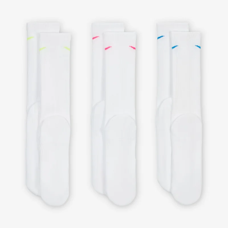 Nike Everyday Plus Cushioned Training Crew Socks (3 Pairs)
