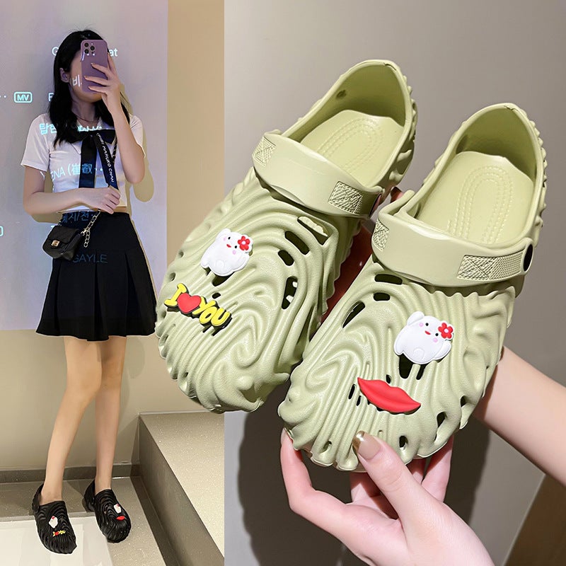 Cute Fingerprint Hole Shoes Women'S Fashion Baotou Soft Bottom Nurse Slippers Outer Wear Non-Slip Beach Sandals - Image 2