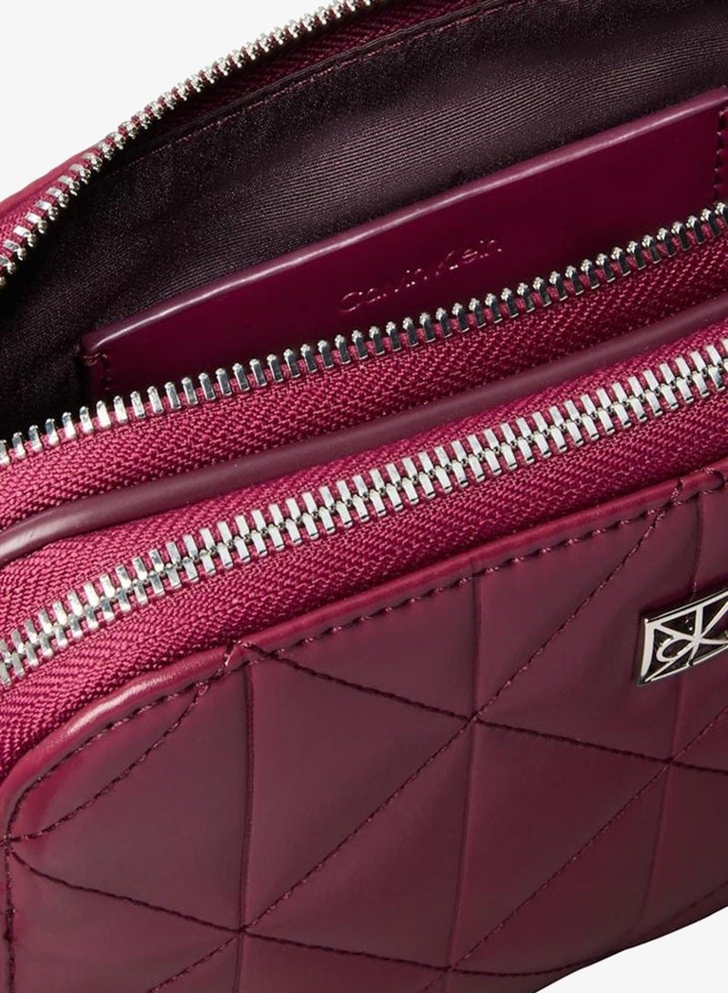 CALVIN KLEIN Quilted Emblem Logo Double Zip Camera Bag - Image 4