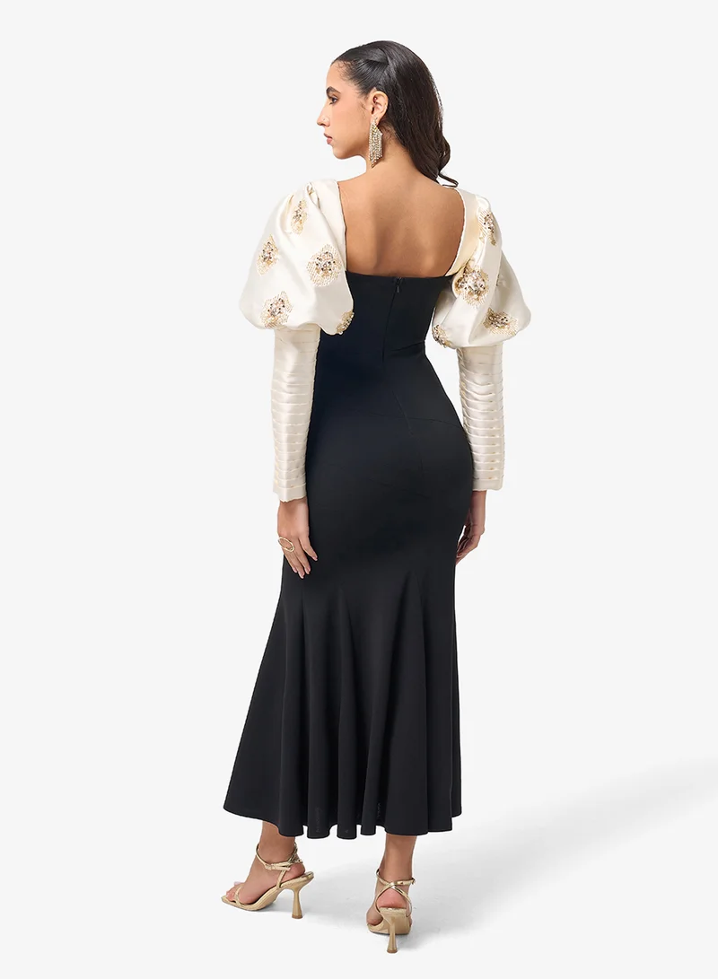 ثريدز باي اجوني Puff Sleeve Bodycon Flared Hem Midi Dress