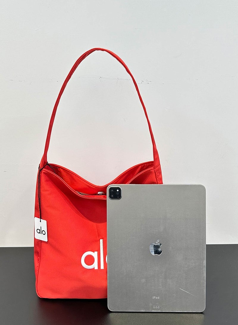 Alo Yoga Sports Travel Tote Shoulder Bag  - Image 4