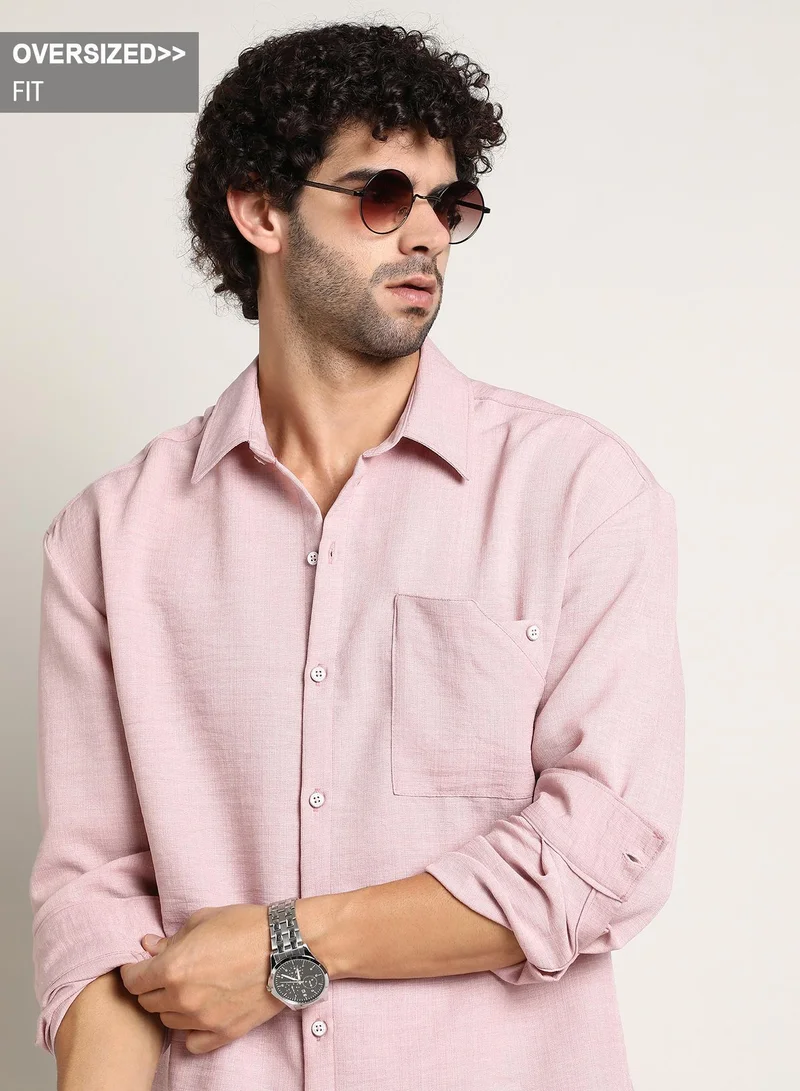 Campus Sutra Campus Sutra Men's Rose Pink Modular Solid Oversized Shirt For Casual Wear | Spread Collar | Long Cuffed Sleeves | Button Closure | Oversized Shirt Crafted With Comfort Fit For Everyday Wear