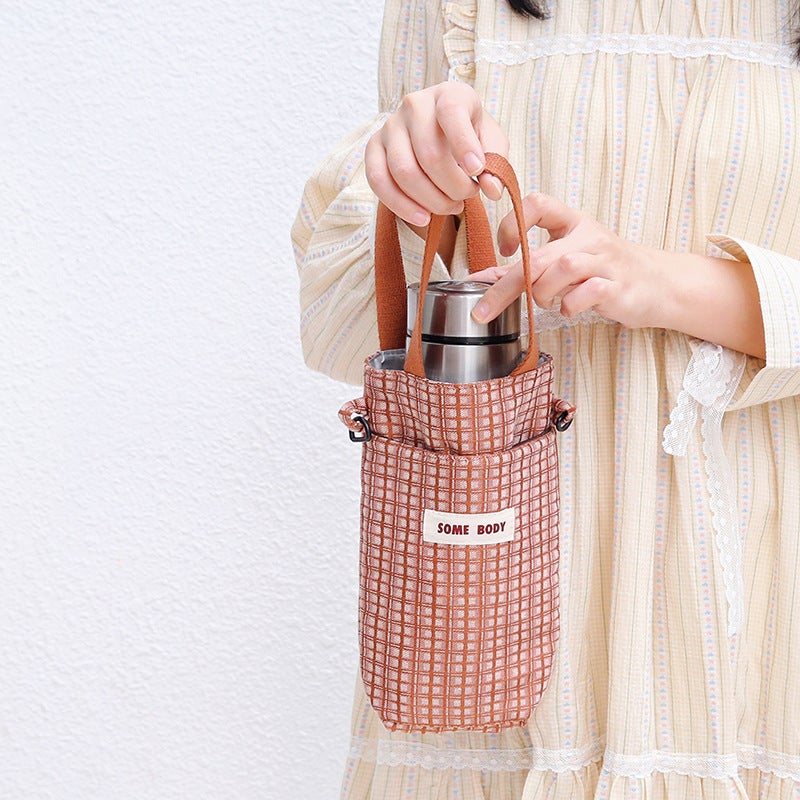 Three-Color Patch Fresh Water Cup Storage Bag For Women 2023 Niche Design Bucket Bag All-Match Handbag - Image 3