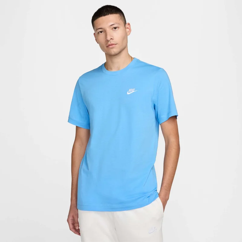 Nike Men's Sportswear Club T-Shirt