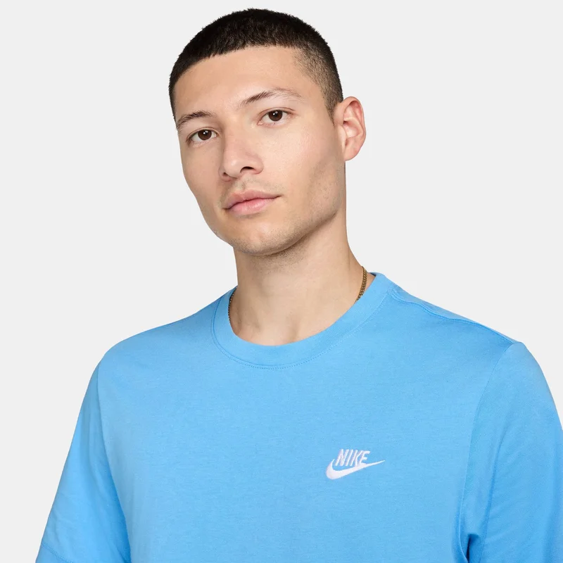 Nike Men's Sportswear Club T-Shirt