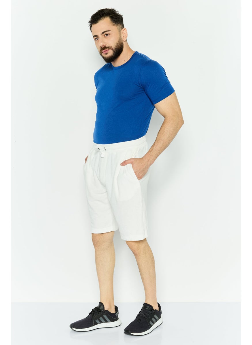 Night Addict Men Plain Cargo Shorts, Cream  - Image 3