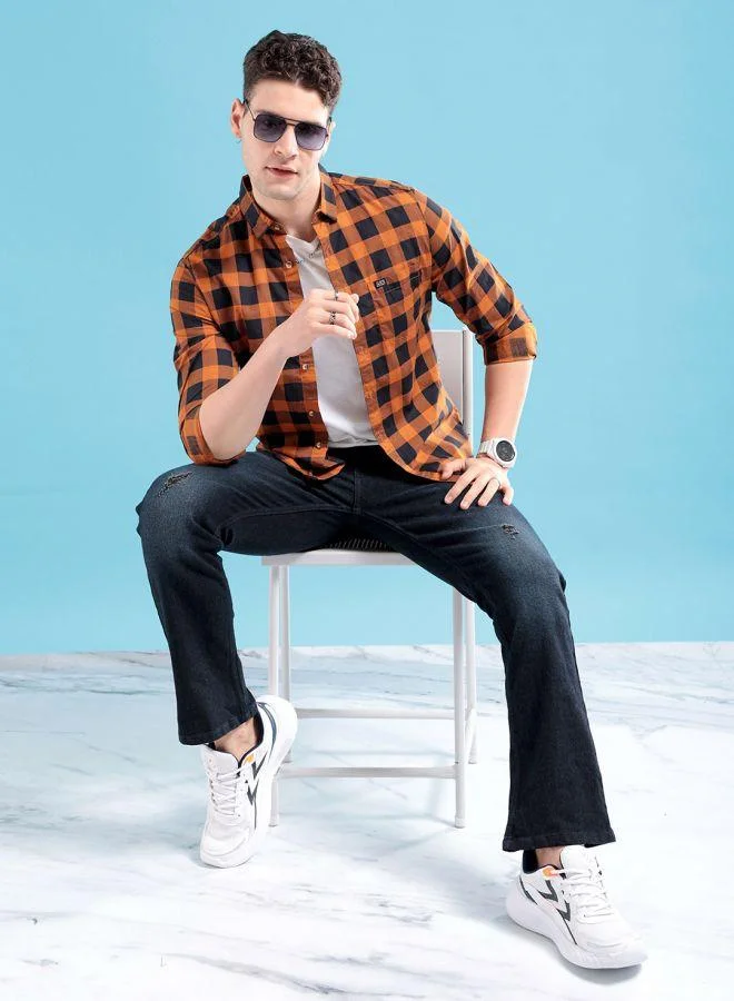 The Indian Garage Co Men Slim Fit Checkered Full Sleeves Spread Collar Casual Shirt