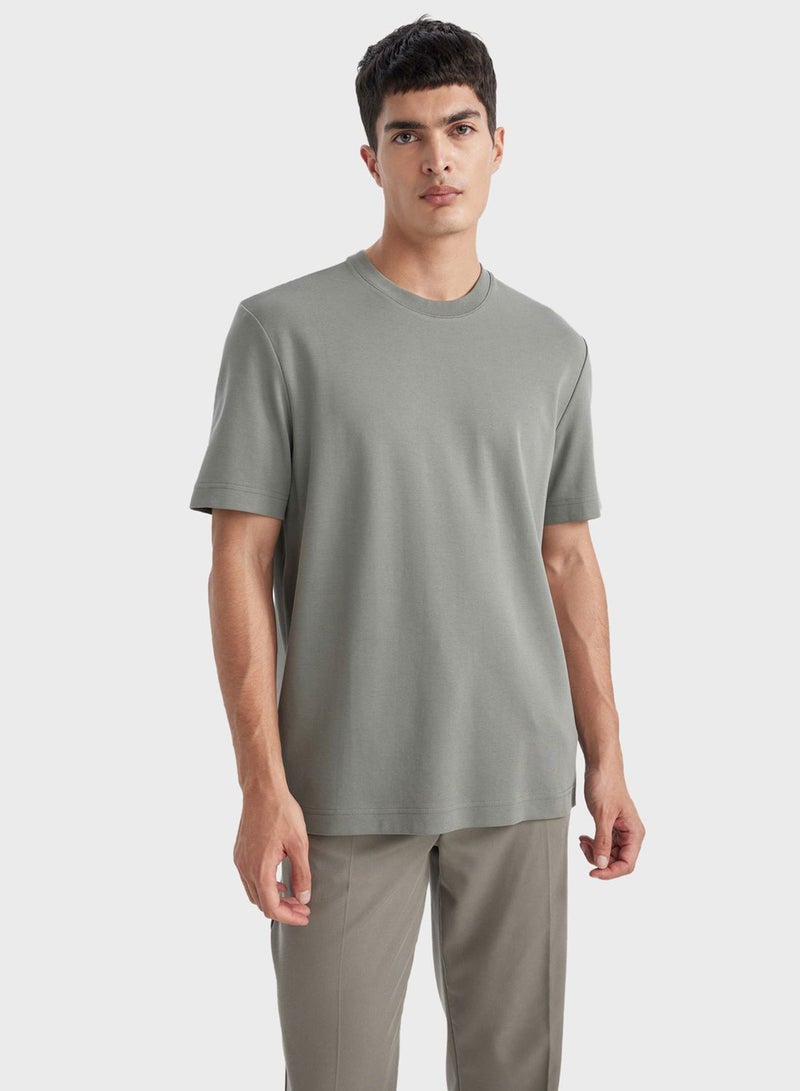 DeFacto Regular Fit Crew Neck Basic Heavy Fabric T-Shirt - Image 1