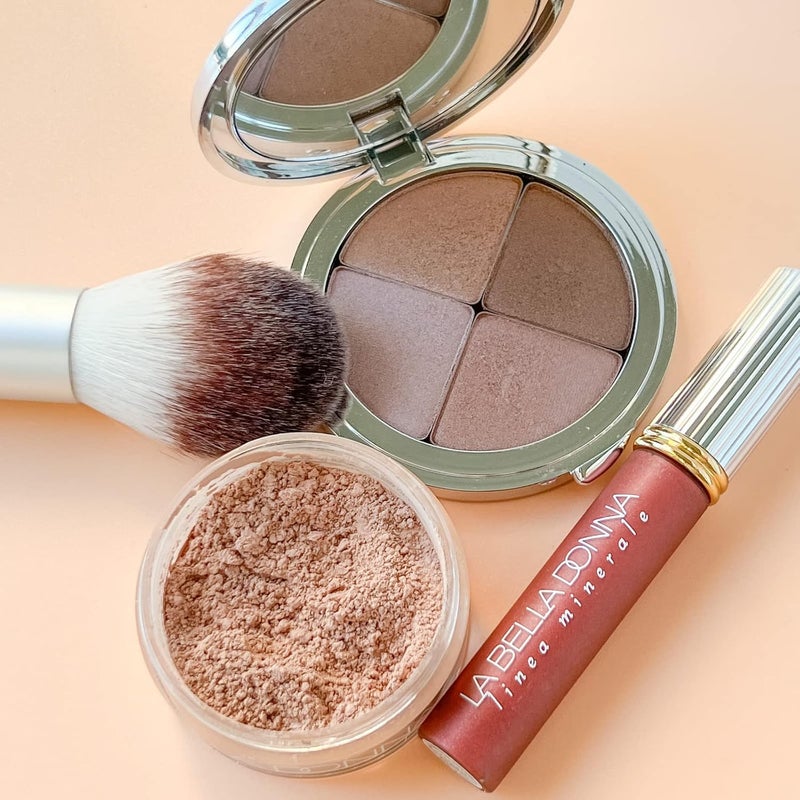 La Bella Donna Loose Mineral Foundation SPF 50 - Marta Shade, 10g - Image 3