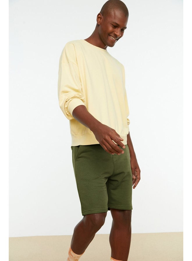 trendyol Khaki Men's Regular/Normal Cut Basic Shorts&Bermuda  - Image 2