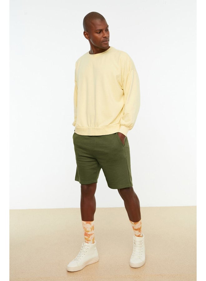 trendyol Khaki Men's Regular/Normal Cut Basic Shorts&Bermuda  - Image 1