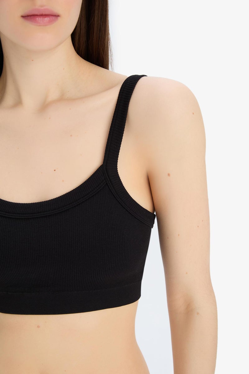 DeFacto Woman Fall in Love Removable Padded Seamles Bra - Image 2