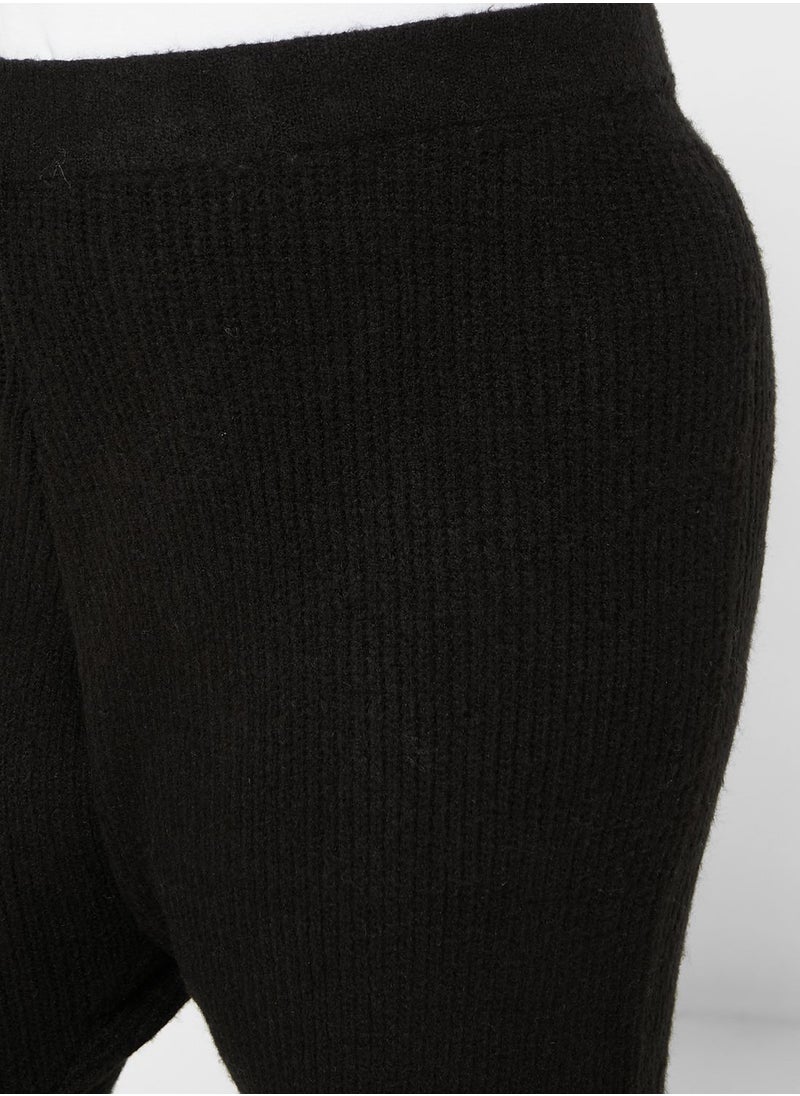 Missguided Curve - Plus Size Knitwear - Image 1