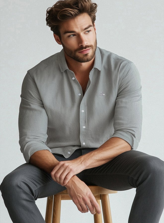 trendyol Grey Regular Embroidered Easy Ironable Smart Oxford Shirt - Image 2