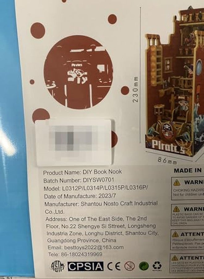 Quanquer Book Nook DIY Accessories Pirate Family with LED - Image 3