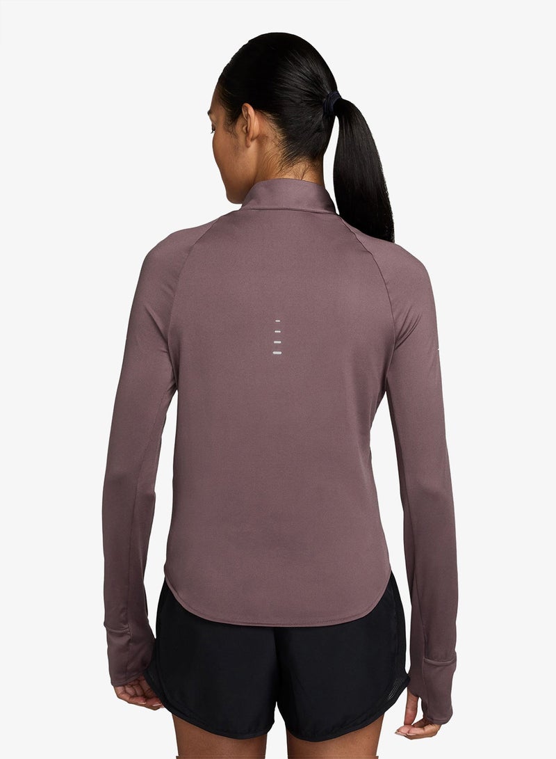 Nike Swift Dri-Fit Uv Sweatshirt - Image 2