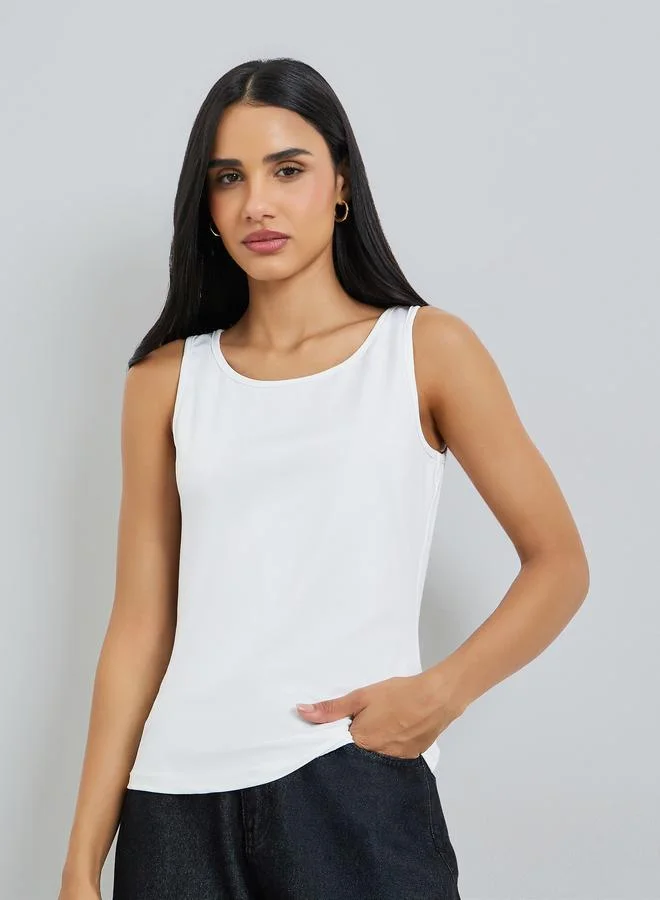 Styli White Solid Round Neck Cami Top