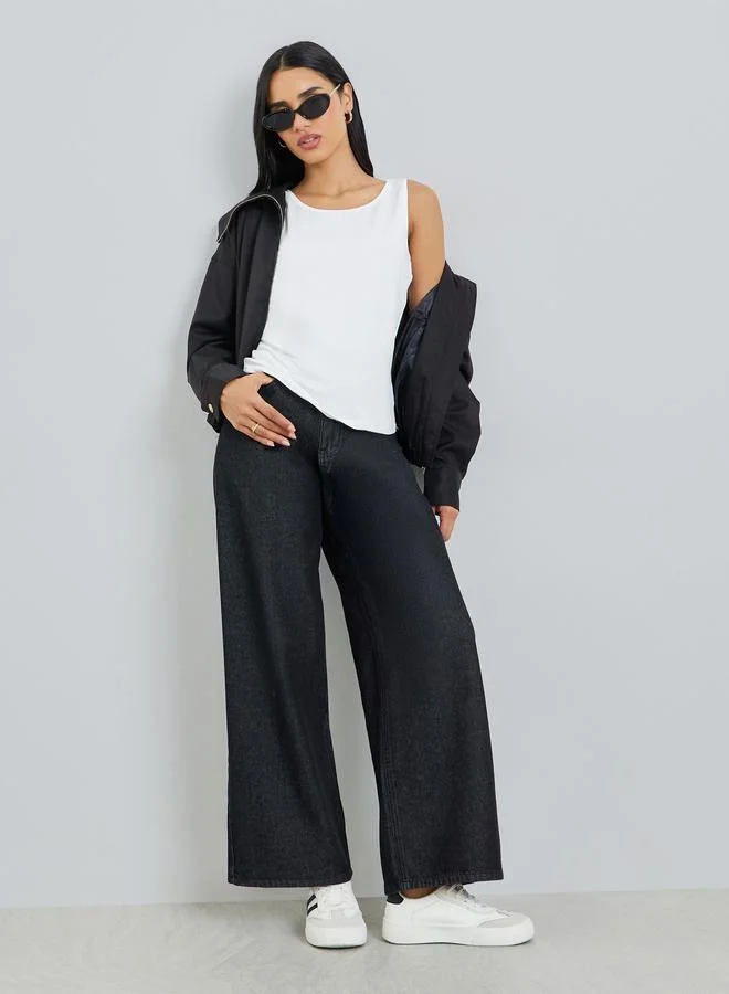 Styli White Solid Round Neck Cami Top