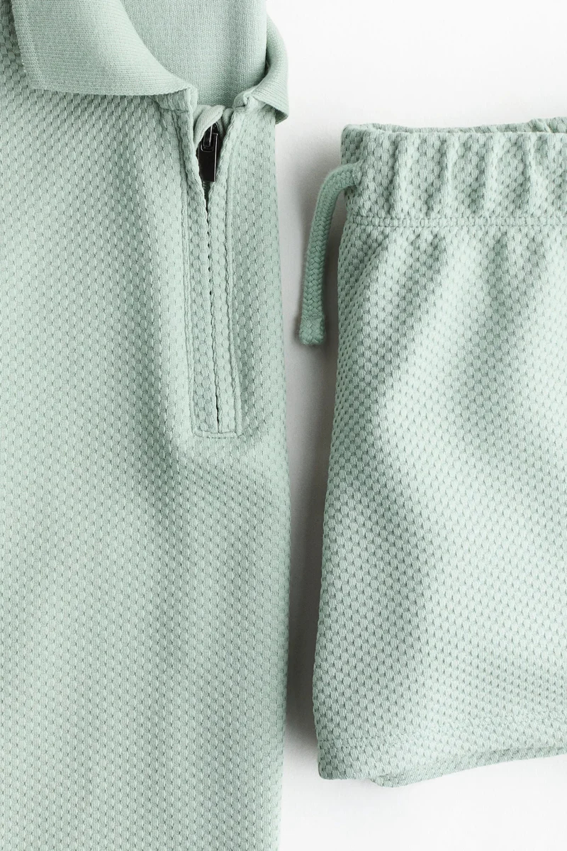 H&M 2-piece textured jersey set