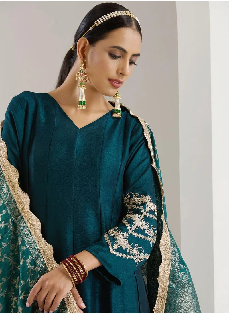آي شين Women's Green Polyester Blend Embellished Midi Kaftan Straight Fit Dress
