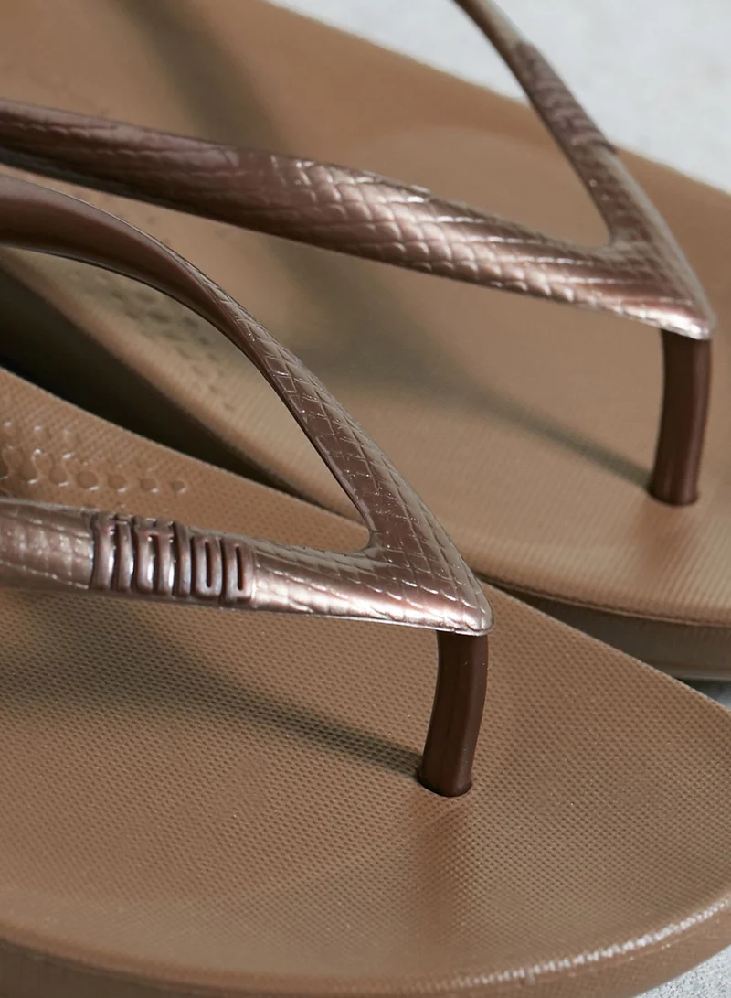 FitFlop Iqushion Ergonomic Flip-Flops