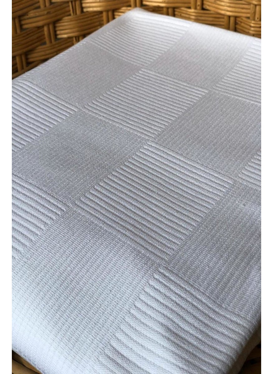 INTER Z Single White Checkered Pique. Checkered Hotel Pike 160 x 230  - Image 4
