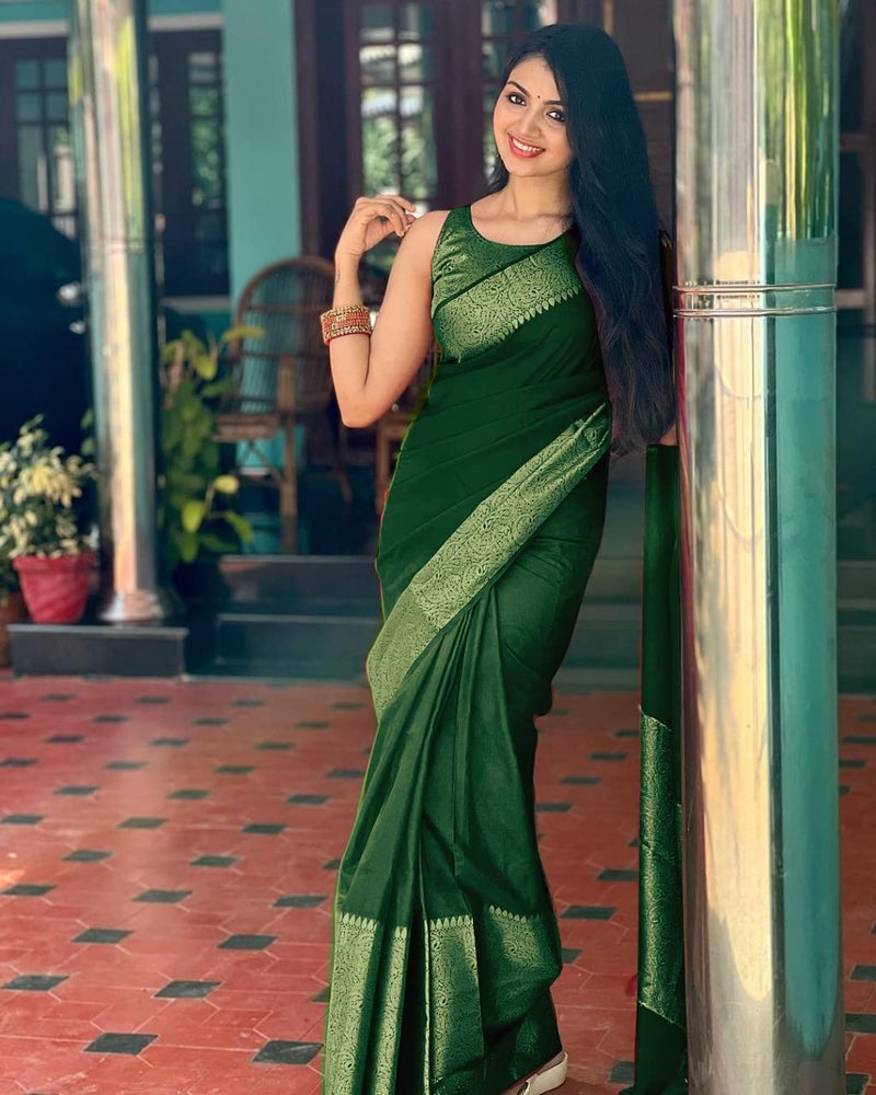 Avantika Fashion Women And Girls Banarasi Silk Saree With Blouse Piece (Kovai Pattu_Green) - Image 4