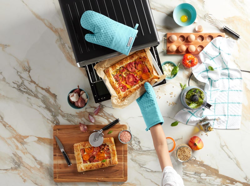 KitchenAid Asteroid Oven Mitt 2-Pack Set  Mineral Water Aqua  7""x12.5"" - Image 3