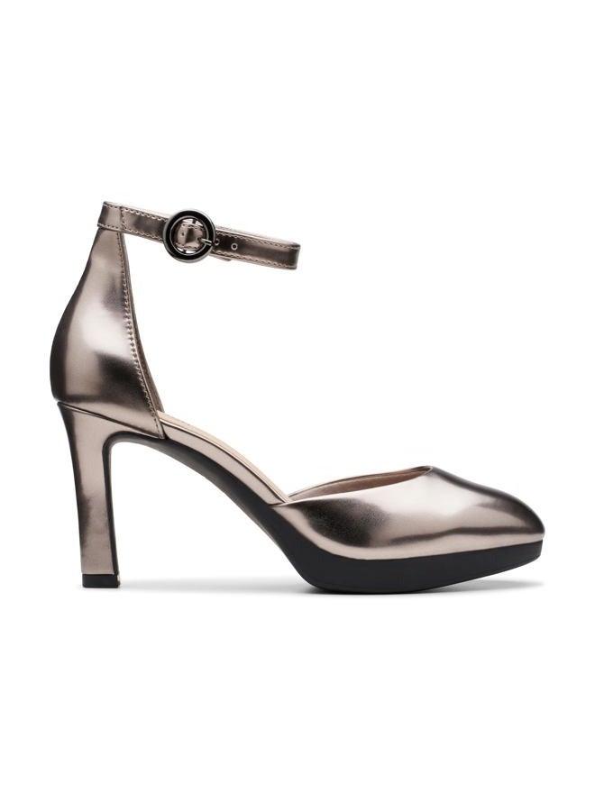 clarks حذاء أمبير 2 كوف للنساء، معدن رمادي صناعي، 42.5 EU - Image 2