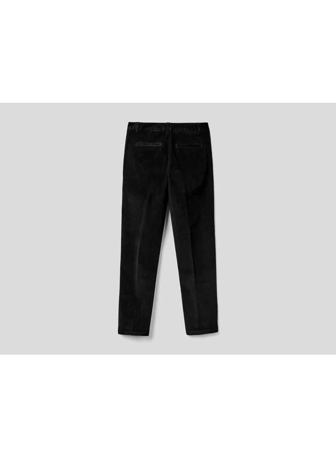 يونايتد كولورز أوف بينتيون Stretch Velvet Chinos