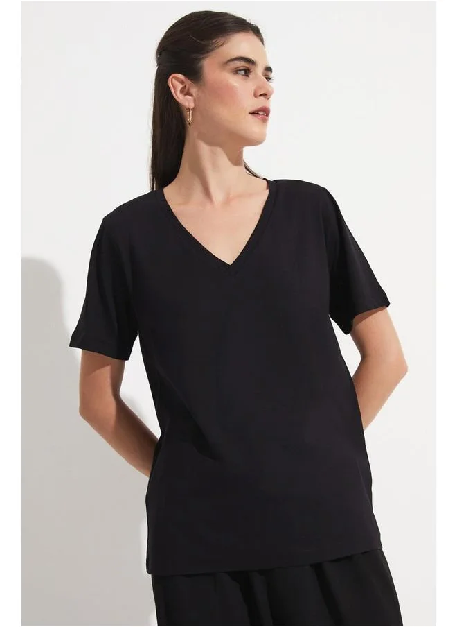 جون June V-neck 100% Cotton Basic Tshirt Black