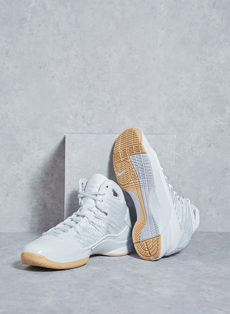 Nike Hyperdunk Lux